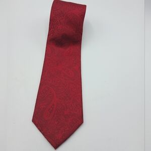 Countess Mara Classic Men's Red Paisley Silk Tie
